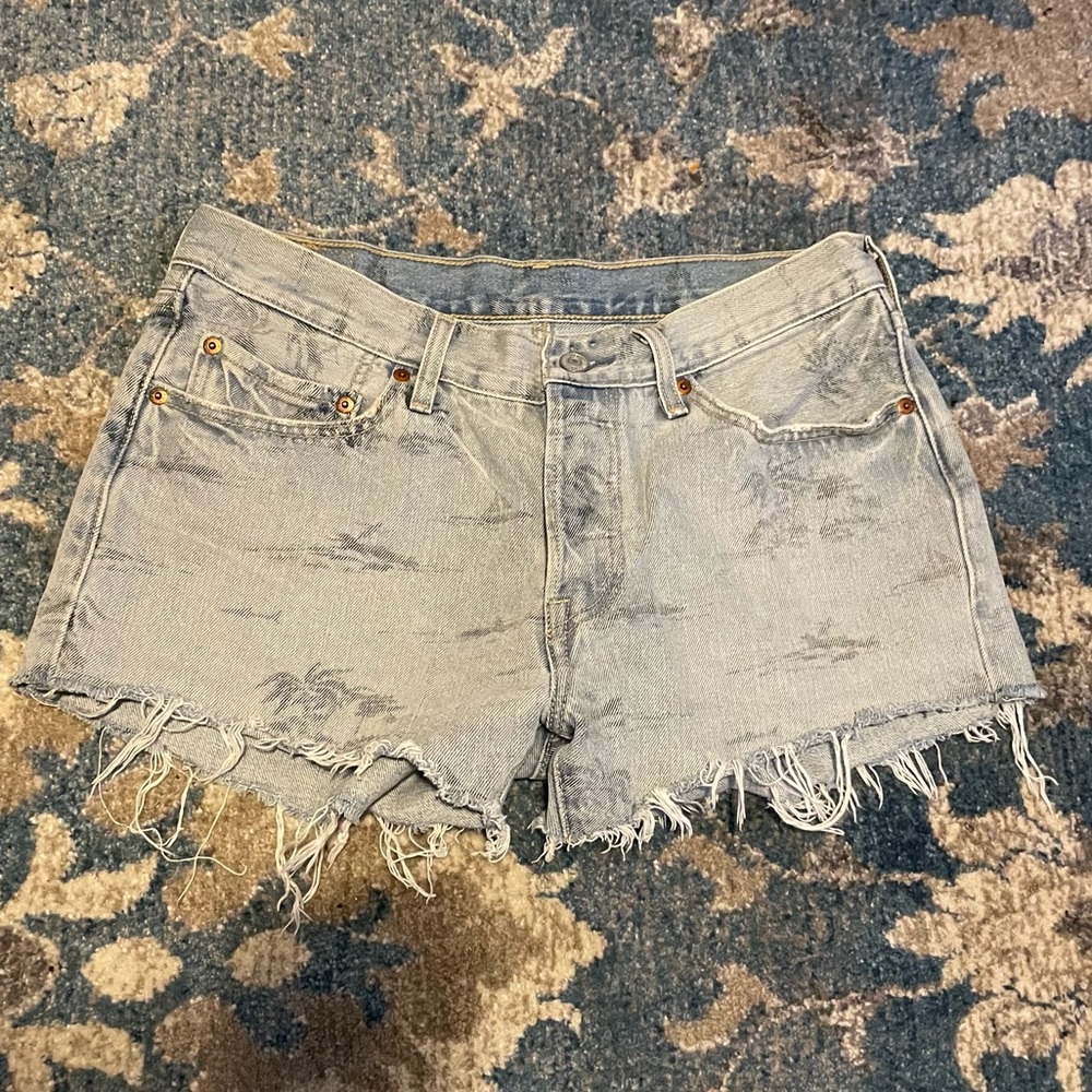 LEVI’S 501 Jean Shorts with Palm designs | Sz 30